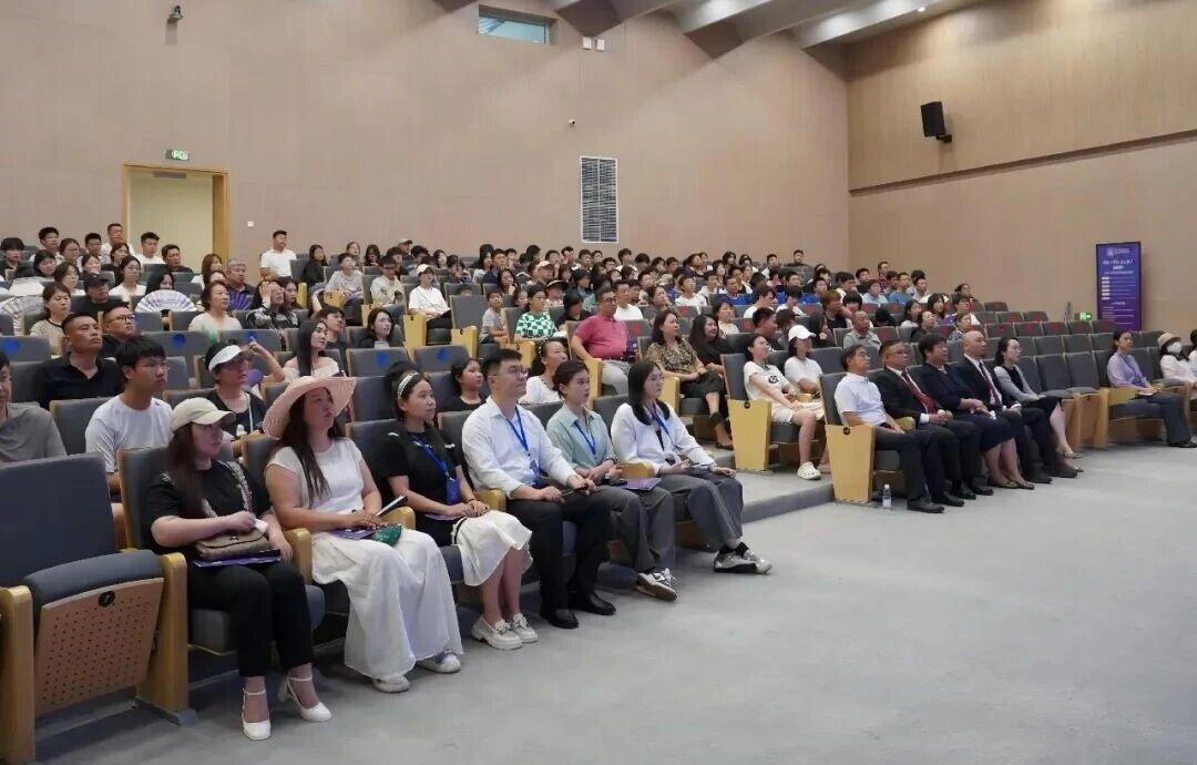 “命运与共、无界成长”——精英外国语办学宣讲会首秀圆满成功，全景展现自贸港国际化学校新范式