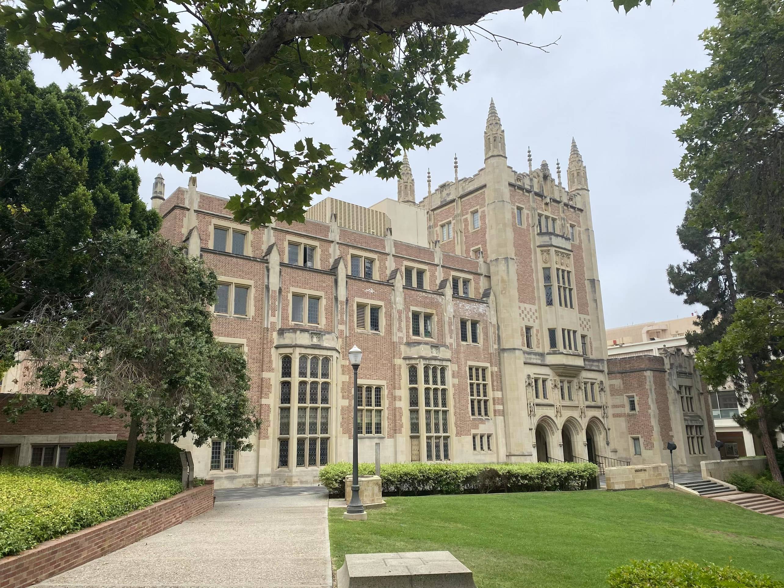 格里格斯领导力夏令营访校篇 | 一场美国加州大学的全景探访：私立、公立与文理学院
